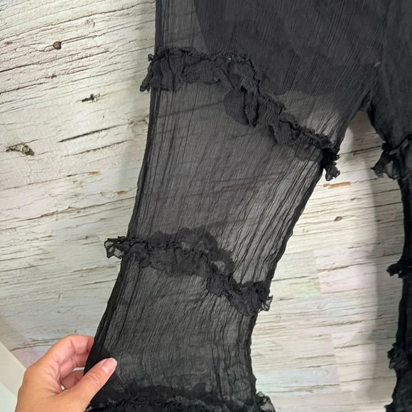 Love Sam black pants Anthropologie  beach shear size small - Picture 2 of 9